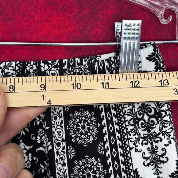 LOVE TREE HIGH RISE STRETCHY WOMENS PANTS, SIZE S, ELASTIC WAIST, FLARE FLORAL - Picture 10 of 10